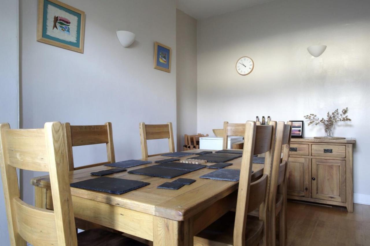 Central And Spacious 2 Bedroom Flat With Garden Edimburgo Esterno foto